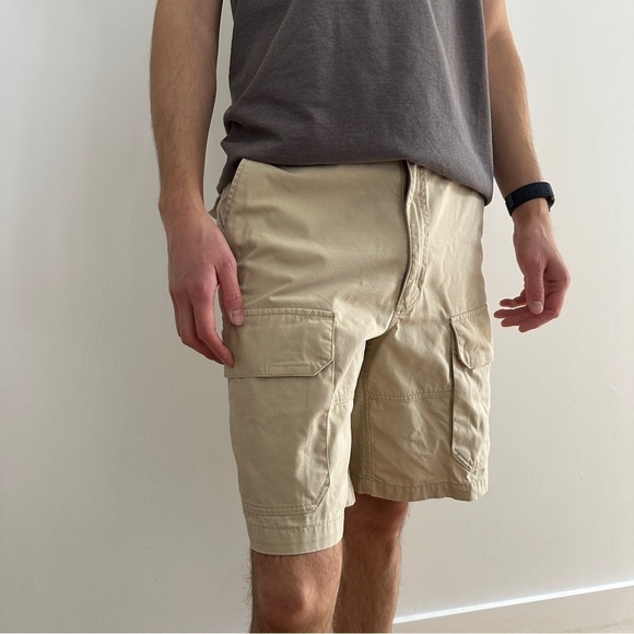 TOMMY HILFIGER  VINTAGE LATE 90's CARGO SHORTS BEIGE - 32 - Picture 1 of 14